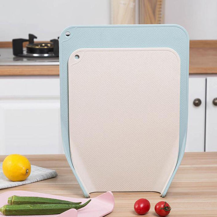 Kitchen silicone easy to store plastic cheese cutting board portable plastic chopping board