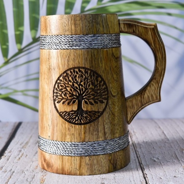 Premium Quality Handgrip Luxury Polished Wooden Mugs for Beer and Beverage Drinking Use from Indian Manufacturer