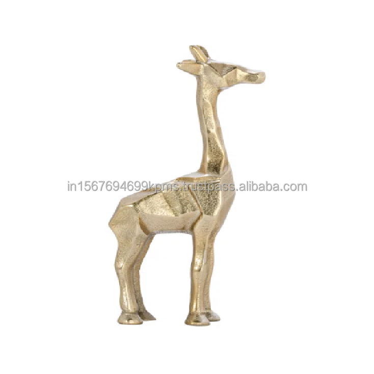 Clever Lioness Cast Aluminum decorative Dsktop Obkect Hot Selling New Elegant Animal Sculpture Metal Solid Object Table Decors