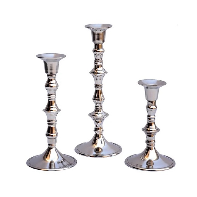 Glossy Gold Finishing Metal Candle Holder Handmade Designing T Light Candle Holder Set Of 3 Pcs Pillar Candle Holder