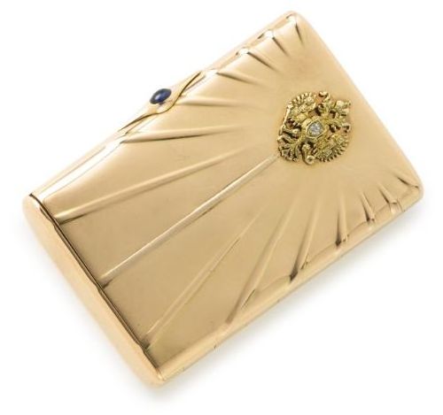 Hot Selling Hand Made Luxury Design Metal Luxury cigarettes Case Decorative Women's  luxury Cigarette Case