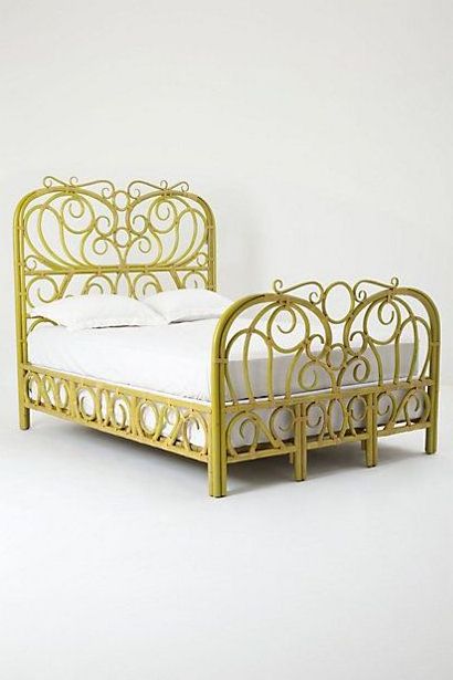 French Elegant Exquisite Princess Bed Archaistic Metal Iron Engraved Antique White Bedroom Set Furniture