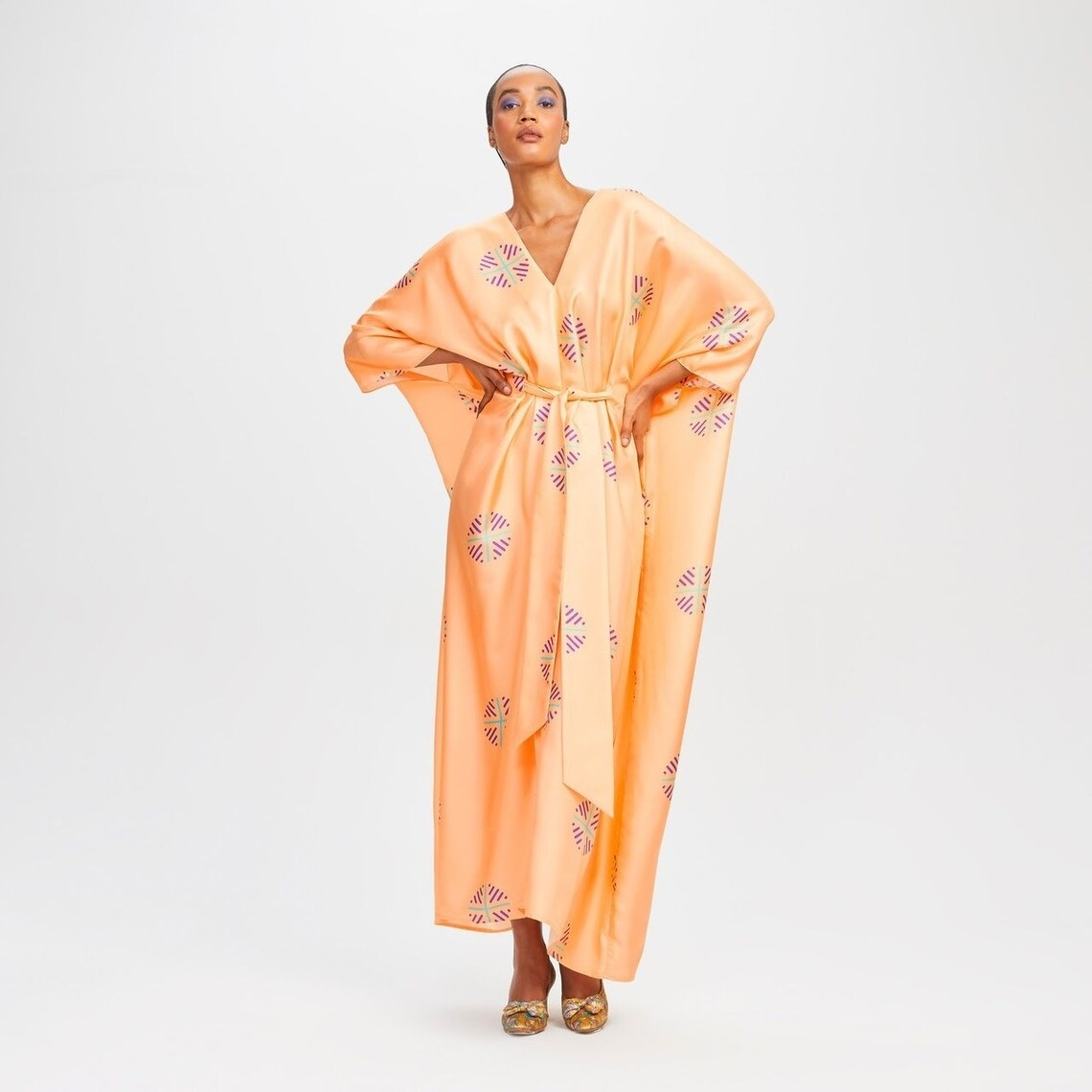 V Neck Style Modern Soft Satin Silk Kaftan Partywear Belt Style Long Printed Beach Cover up Maxi Dress Casual Caftan