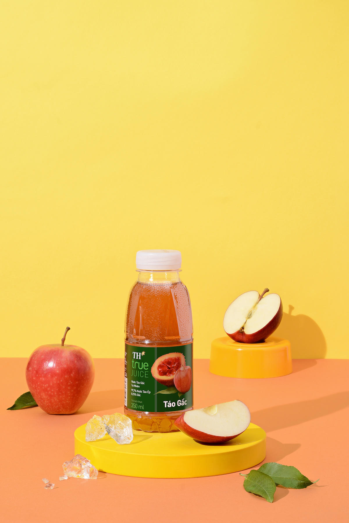 Natural Juice - Apple Gac Fruit (99.7% Apple Juice, 0.25% Gac Puree) 350 ml Wholesale Carton Packaging From Viet Nam