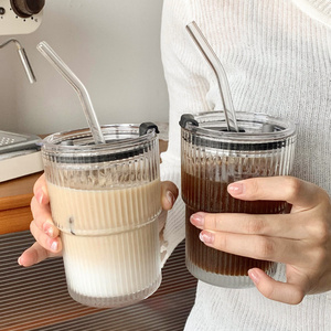 450ml Simple Stripe Coffee Glass Cup With Lid and Straw Transparent Bubble Tea Cup Juice Glass Milk Mocha Cup Breakfast Mug