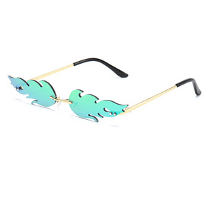 THREE HIPPOS 2020 New Arrivals Sunglasses Flame Shaped Rimless Shades Women Ocean lenses weird Party Sun Glasses