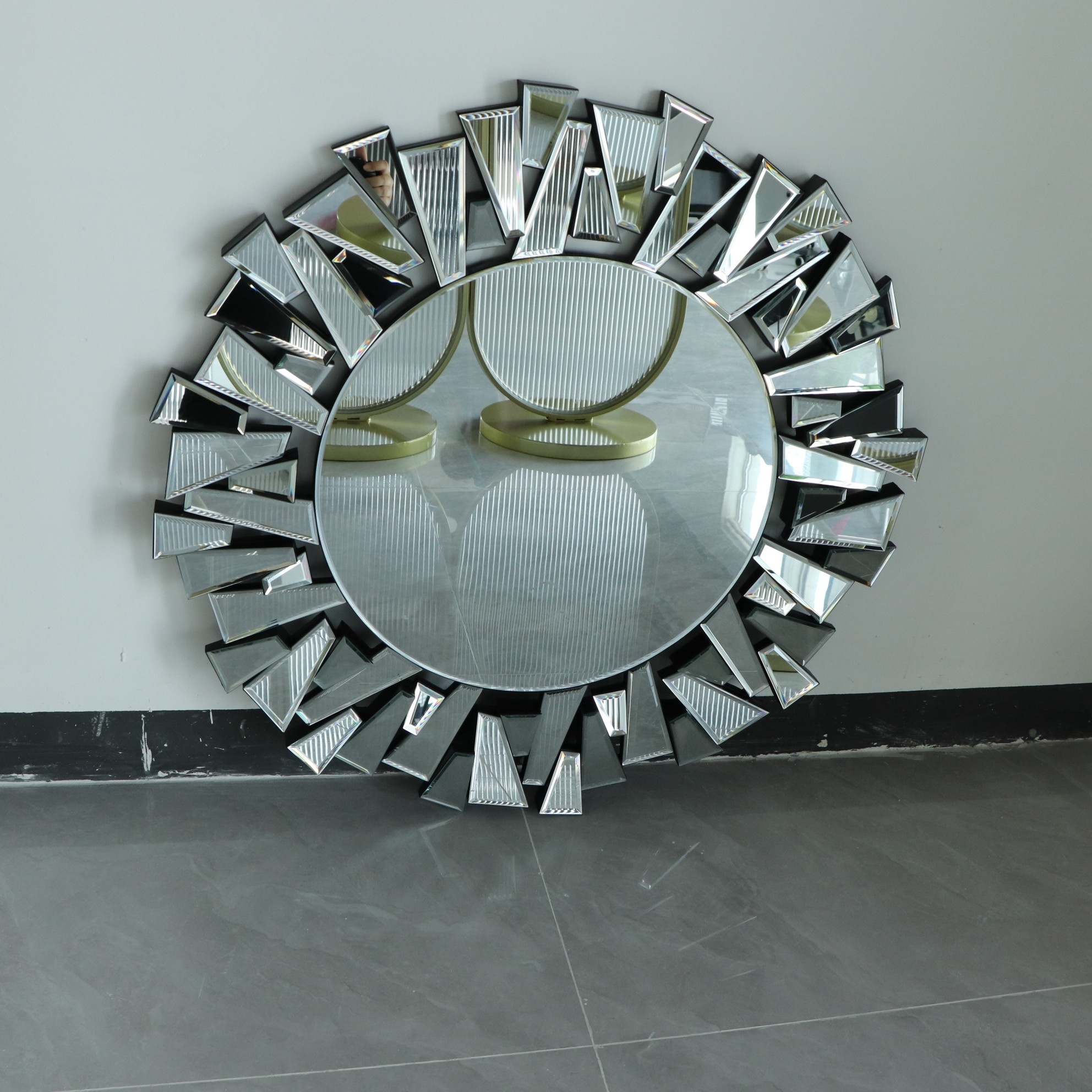 Hot Trend Furniture OEM ODM art beveled Crushed collage wall big frameless wall decorative mirror