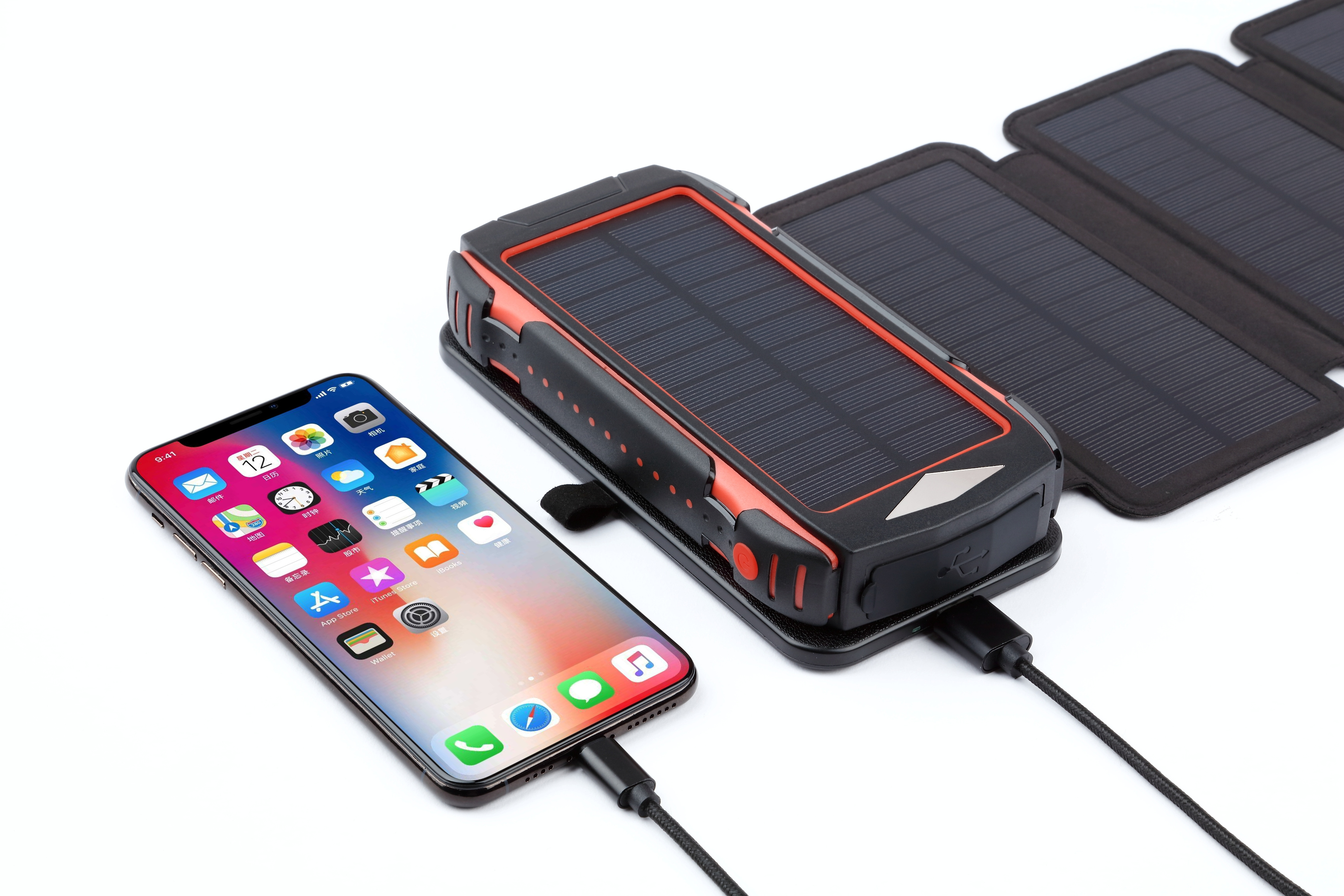 Hot-Selling PD18W QC3.0 Fast Charging 20000mAh Solar Power Banks Support Custom Logo 30000 mAh Powerbank Solar Charger