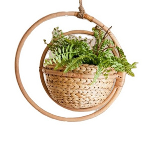 Water Hyacinth Hanging Plant Hanger With Rattan Seaweed Decorative Planter Garden plant pot from Vietnam Hot Trend 2024