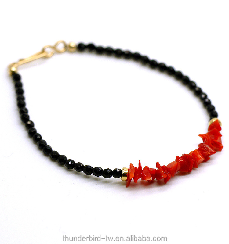 new design hot sale fashion jewelry for women gold filled 100% natural red coral crushed chips stone Black Onyx Faceted bracelet