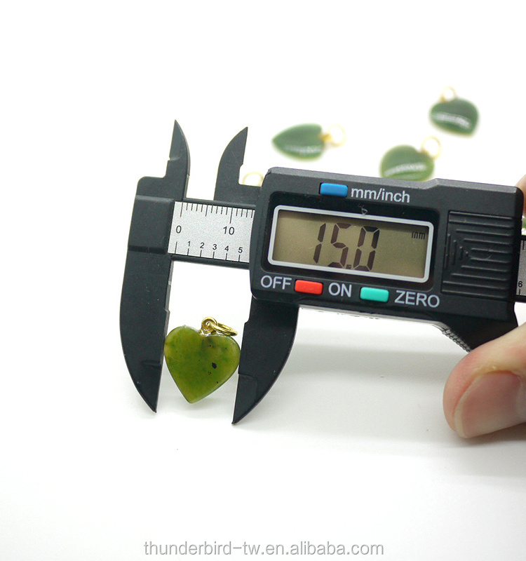 wholesale top quality loose stone natural genuine green jade nephrite heart pendant