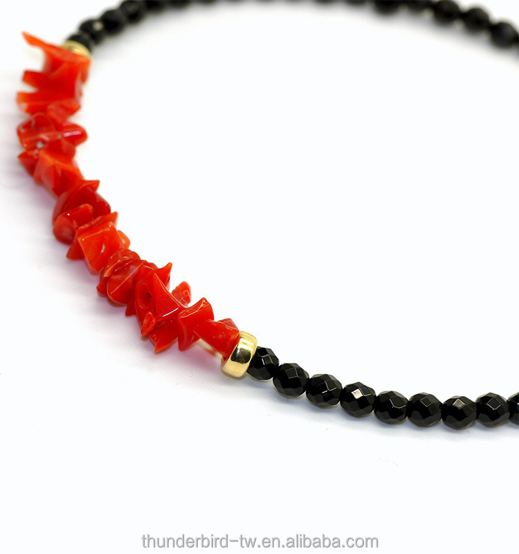 new design hot sale fashion jewelry for women gold filled 100% natural red coral crushed chips stone Black Onyx Faceted bracelet