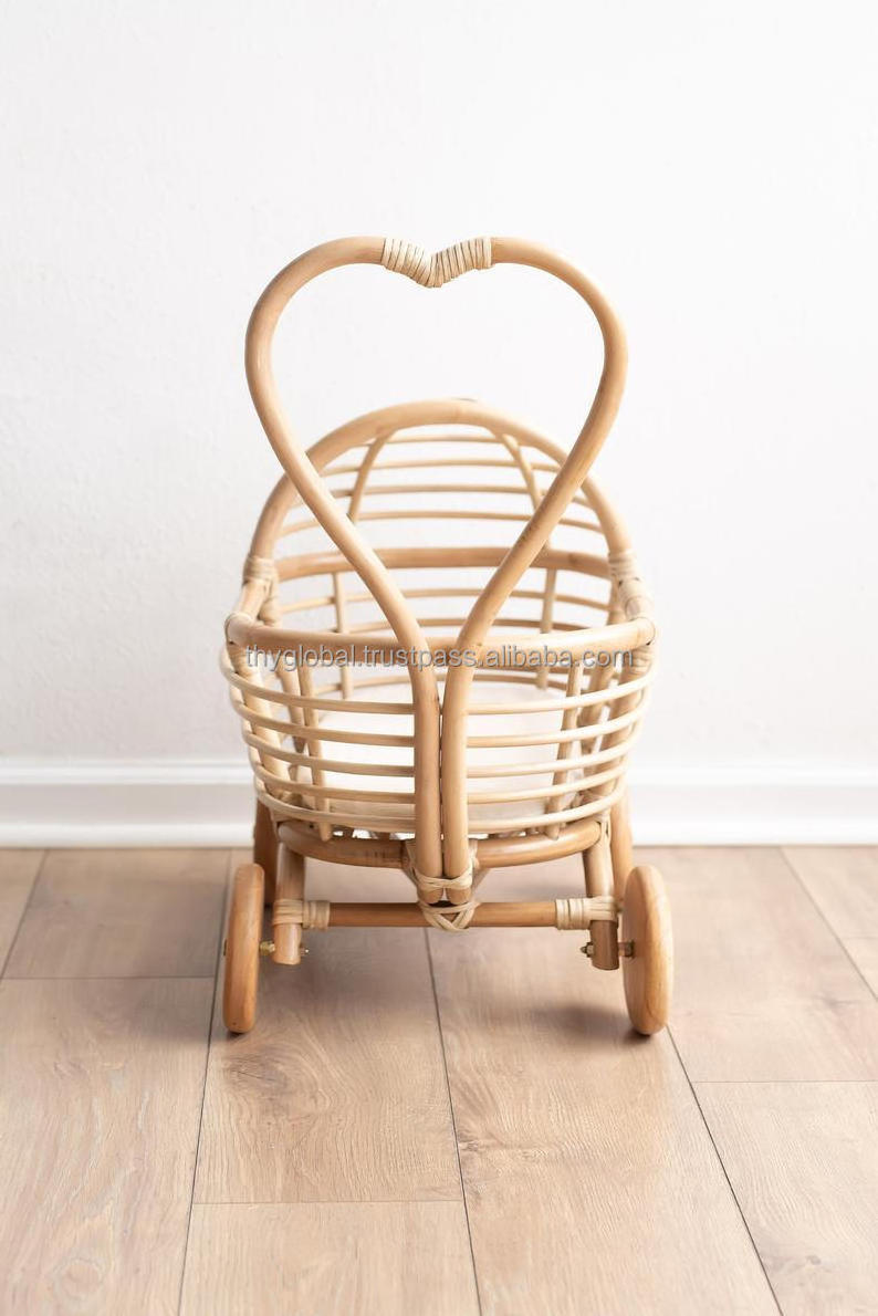 Wholesale Rattan Trolley Natural Handmade Doll Baby Strollers Baby stroller with car seat