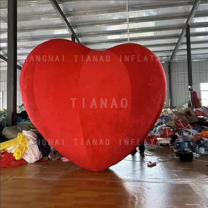 Inflatable Red Heart Giant Inflatable Plush Heart  Inflatable Love Heart For Engagement Decoration / Valentine's Day / Wedding