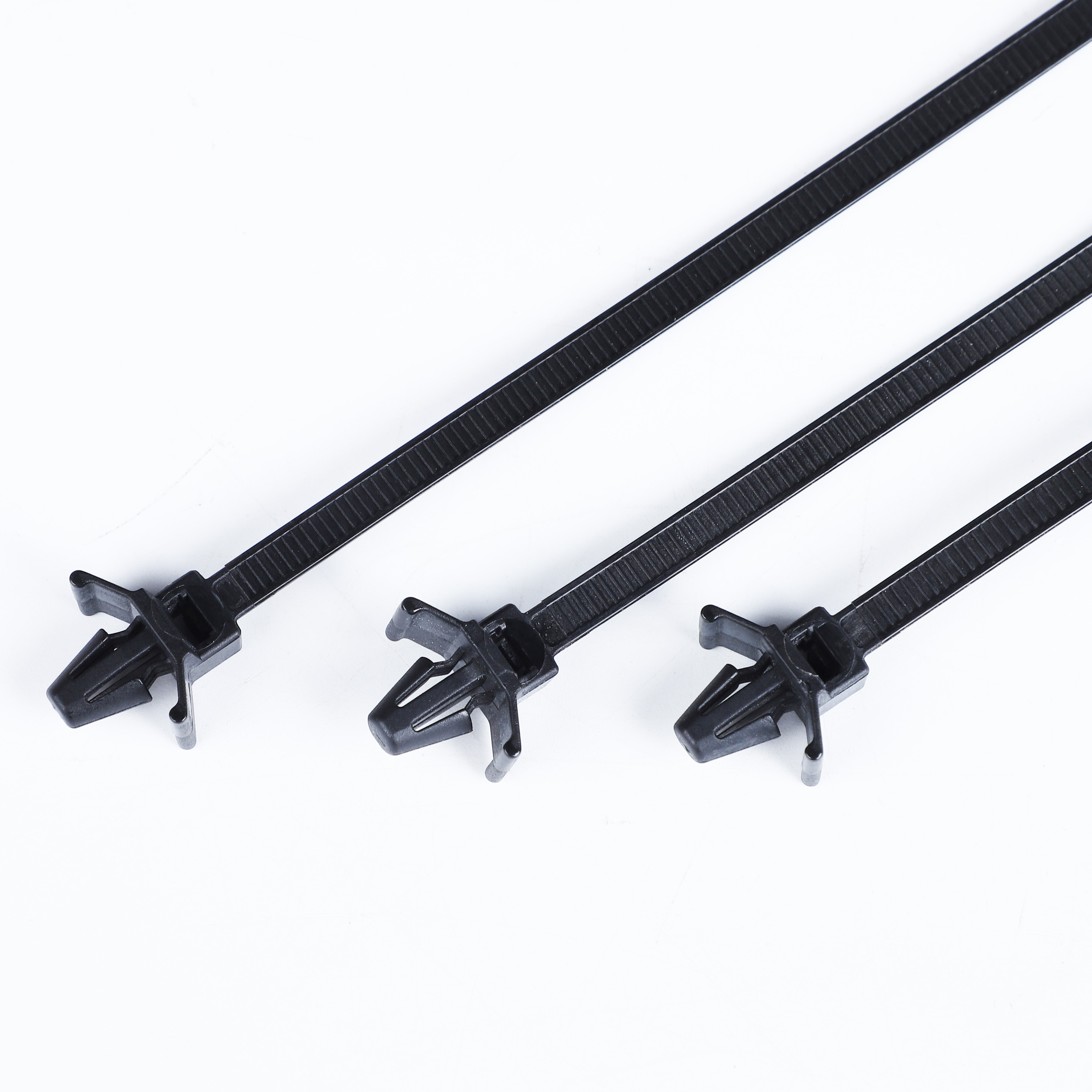 Hot selling PA66 self-locking AUTO plastic ties and nylon Push Mount Tie