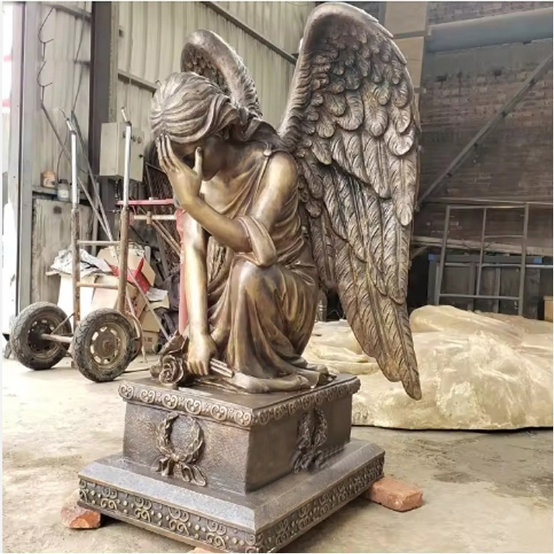 Life Size figure Sculpture fashion Bronze Angel Statue super pretty Angel statues for daily decoration Factory Wholesale