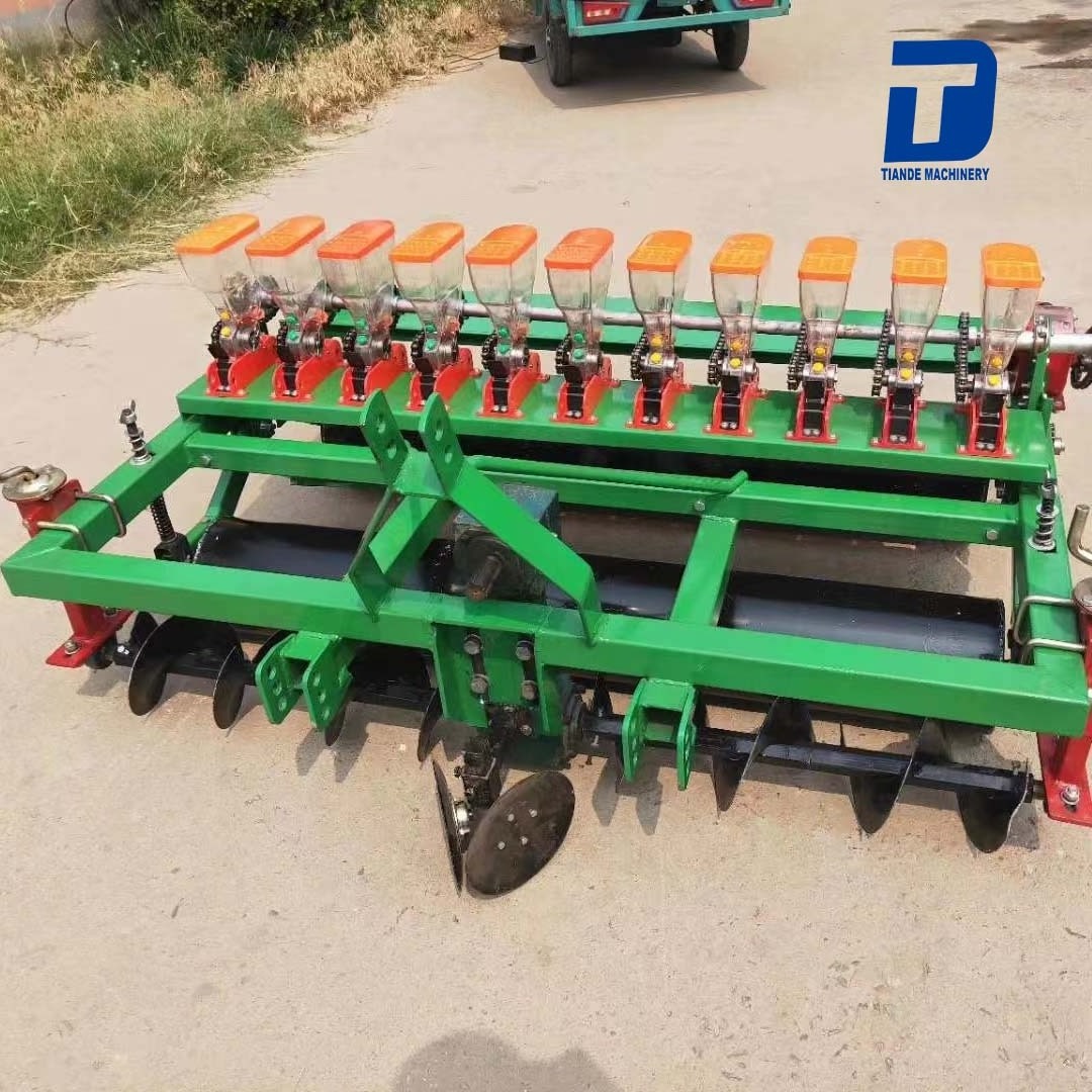 Farm tractor seeder machine seeder Vegetable planter for agricultural seeding seeder and fertilizer