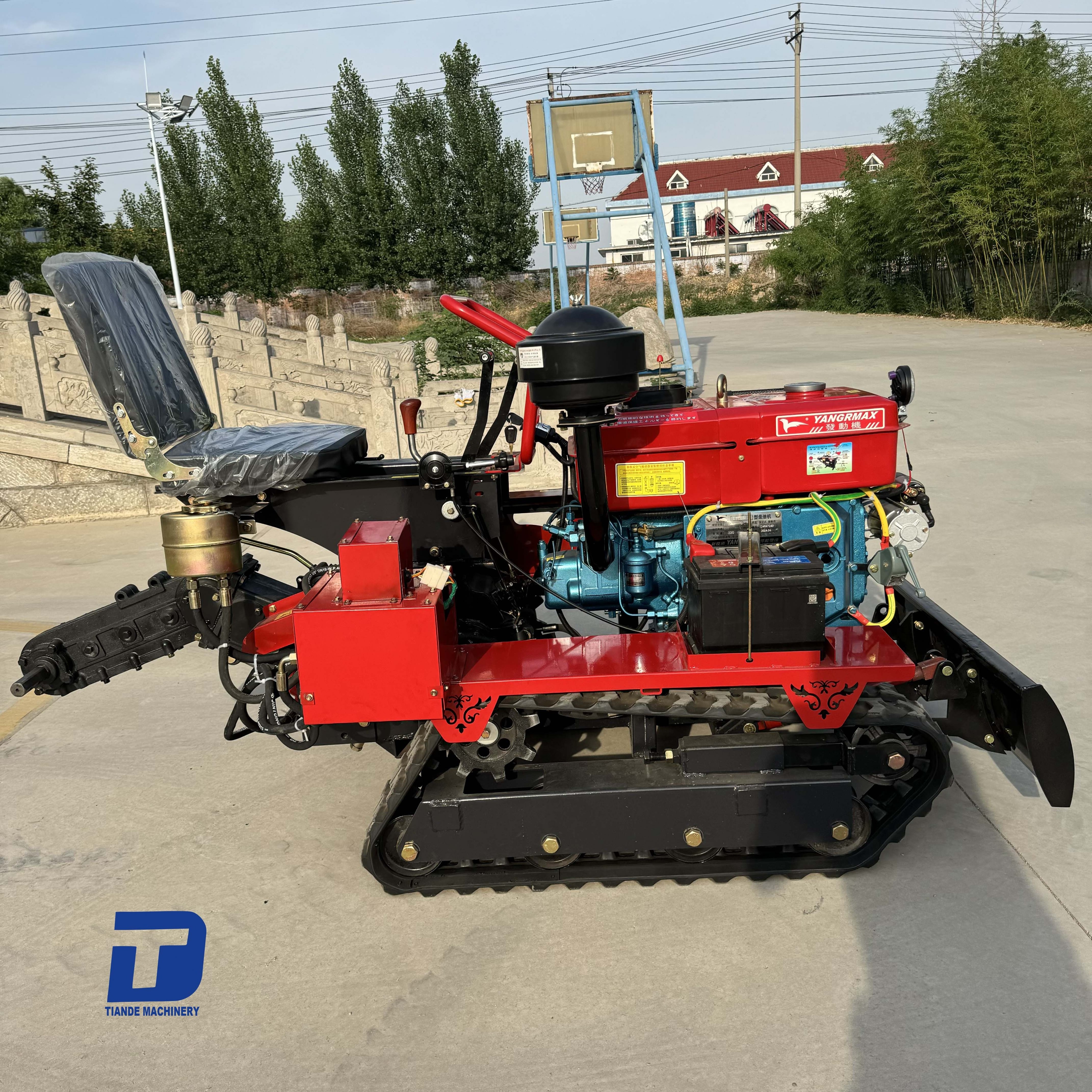 China high quality high efficiency crawler tractor agricultural tractor 25hp mini tractor crawler