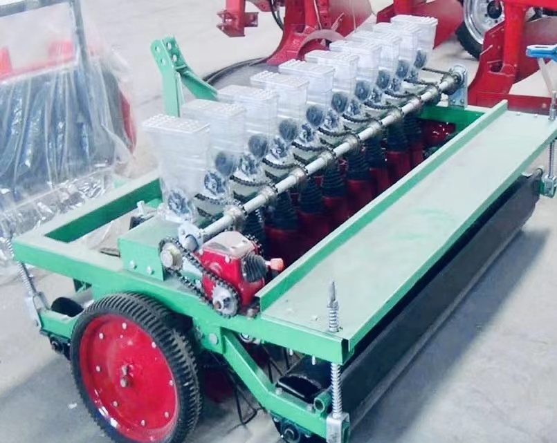 Farm tractor seeder machine seeder Vegetable planter for agricultural seeding seeder and fertilizer