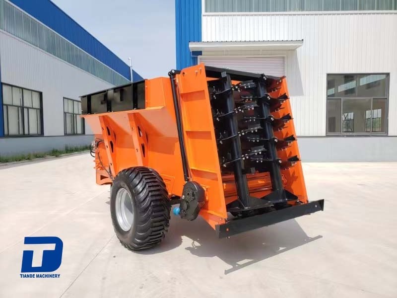 Chinese manufacturer fertilizer spreader huge manure spreader trailer manure spreader gearbox