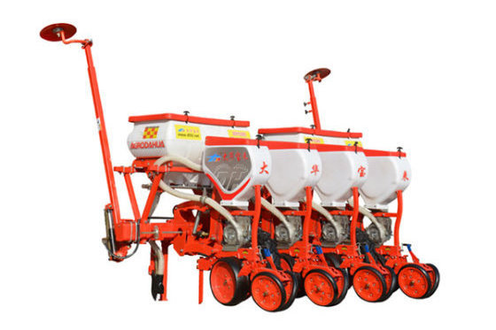 China best seller pneumatic automatic 4 row corn seed drill seeder High precision seeding machine for fertilization and trenchin