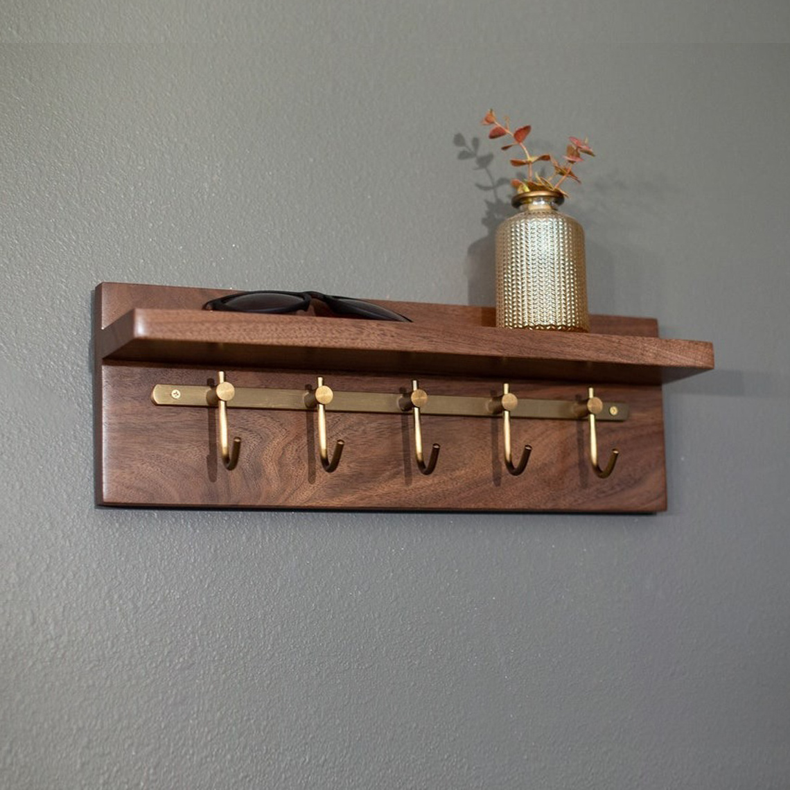 Custom Brown Color Wall Mounted Rustic Wood Entryway Storage Shelf with 5 Metal Hooks Key Holder