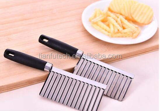 Stainless Steel Crinkle Cut Knife Potato Chip Cutter with Wavy Blade Cutter