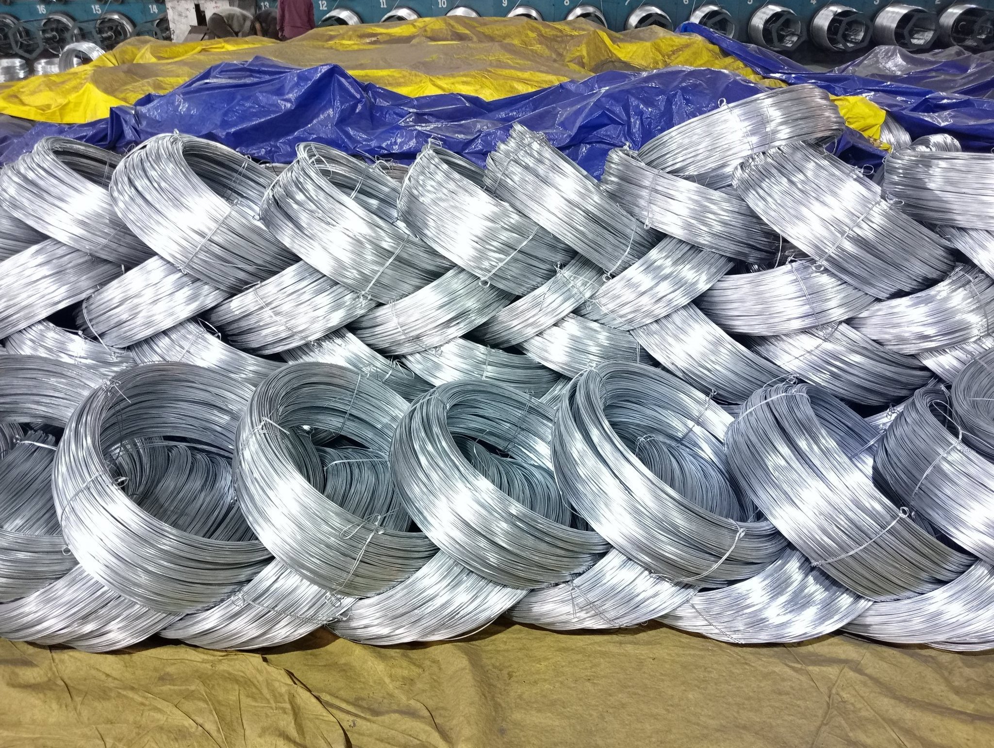 Hot dipped iron gi galvanized steel wire price per ton 	gi wire 16 gauge Galvanized Iron Wire Price