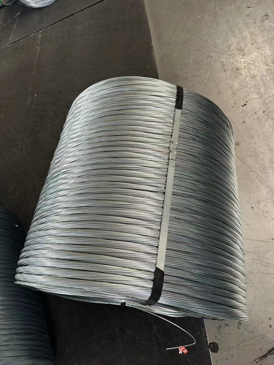 Hot dipped iron gi galvanized steel wire price per ton 	gi wire 16 gauge Galvanized Iron Wire Price