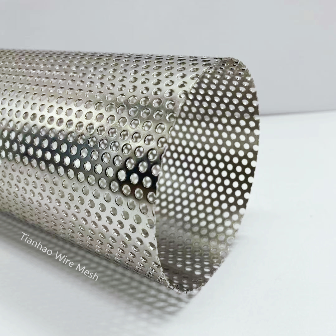 Stainless Steel Welded Perforated Round Tube Exhaust Pipe Filter Element