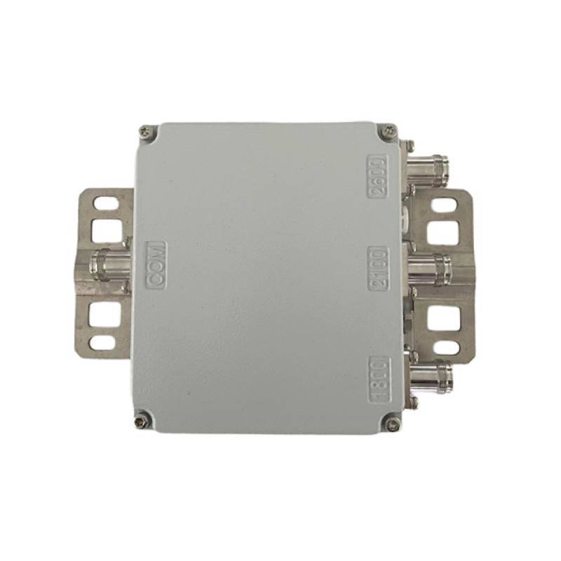 1710-1880/1920-2170/2500-2700 MHz Triple Band RF Passive Combiner or Cavity Triplexer