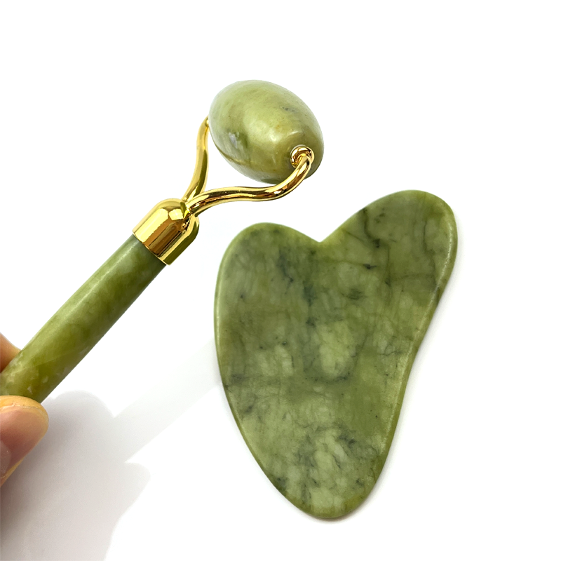 Hot Selling Xiuyan Jade Roller and Gua Sha Set Natural Jade Face Massage Roller Gua Sha Set for Relieving Facial Tension