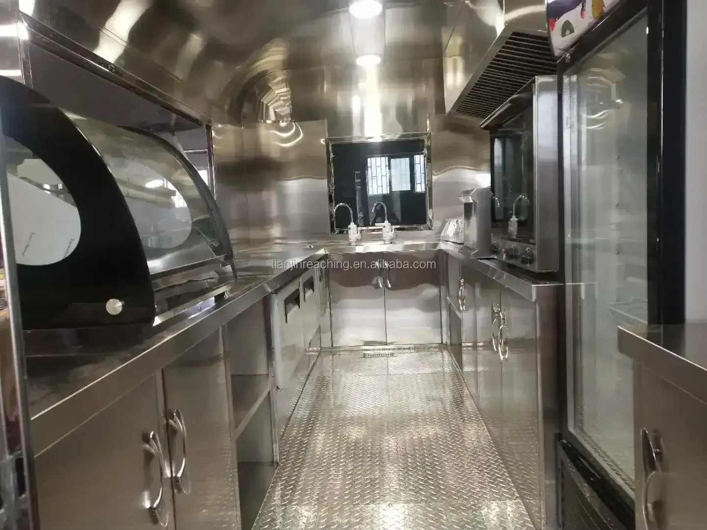 New 18ft Food Truck for Sale for Restaurants Bakery and Snack Food Factory Made with Water Wheat and Corn