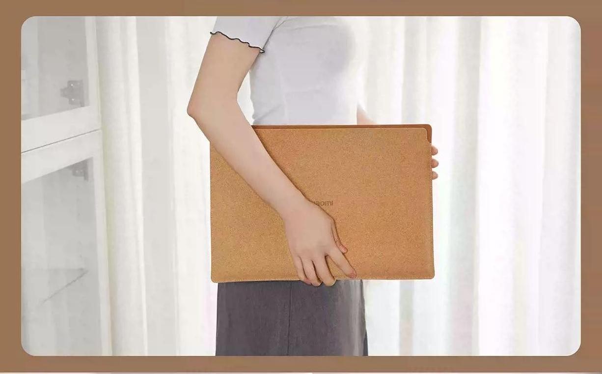 TIANLEICORK Laptop Sleeve Protective Cork Carrying Bag with Cushioning Material for iPad & Laptop