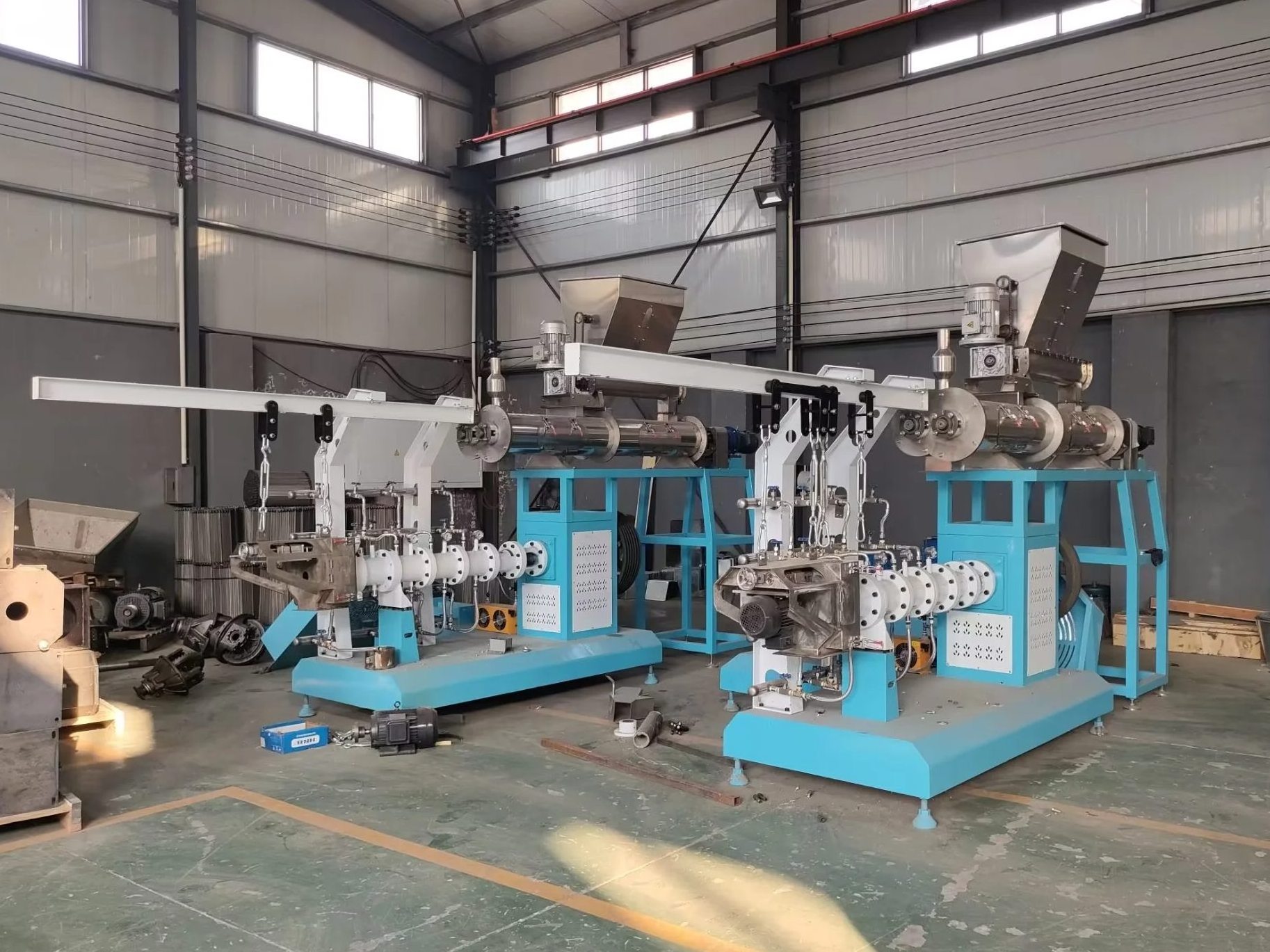 Large Capacity Fish Feed Production Line Sinking Fish Feed Production Line Automatic pet food Pellet machine