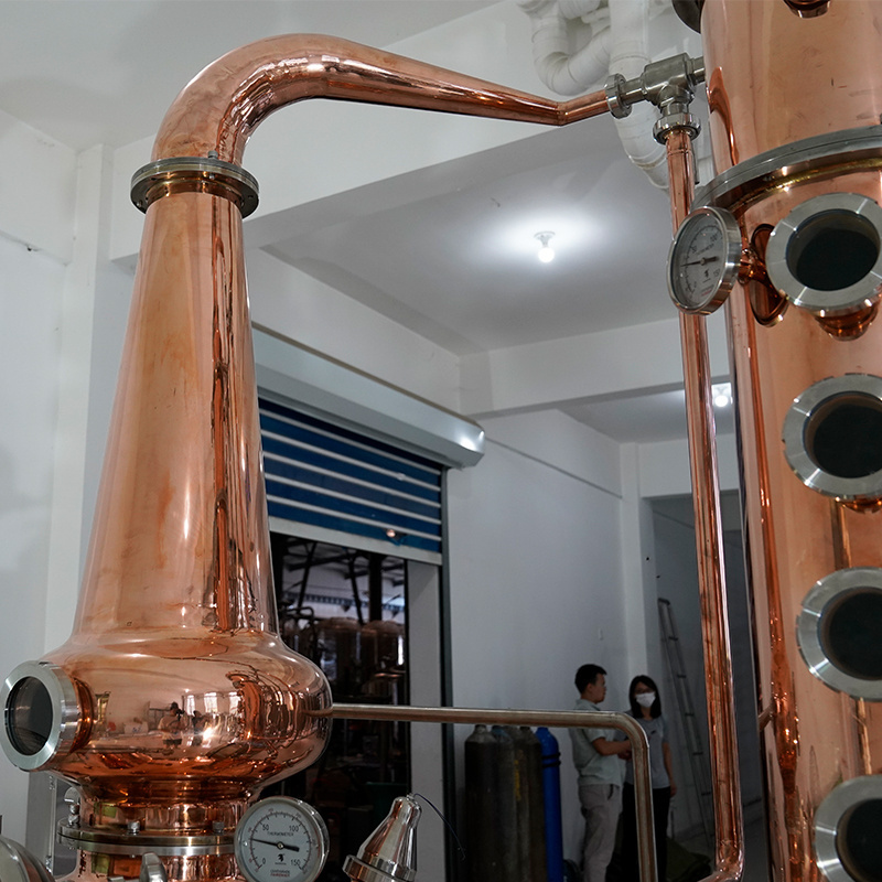 Hot Sale Factory Direct Sales Distillery Machine Used To Make Whisky Brandy Gin Vodka Moonshine Still Equipment