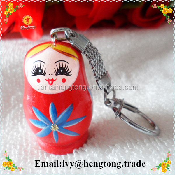 Corful custom wooden matrioska doll keychain, Russian nesting dolls keyring, wholesale wooden keychain