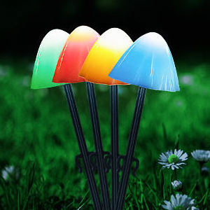 Solar powered outdoor waterproof light string garden courtyard grass mushroom shape landscape lights