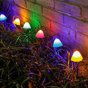 Solar powered outdoor waterproof light string garden courtyard grass mushroom shape landscape lights