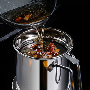 Stainless Steel Commercial Cooking Dripping Condiment Olive Oil Bottle With Filter Pot Can Grease Strainer Container