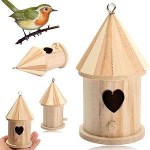 RSLG Bird House Creative Wall-Mounted Wooden Outdoor Bird Nest Garden Yard Decoration Heart Shape Wooden Barrel Bird House with