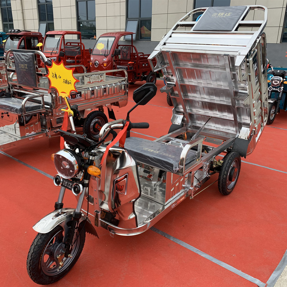 Hot Selling Electric cargo solar powered tricyclet with roof 3 wheel electric for cargo made in China solar tricycle cabin