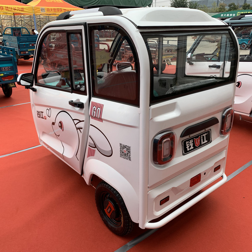 New Manufacture Cheap Bajaj Electric Tricycle Three Wheels Fully Enclosed Cargo Tuk Tuk cargo bikes for sale