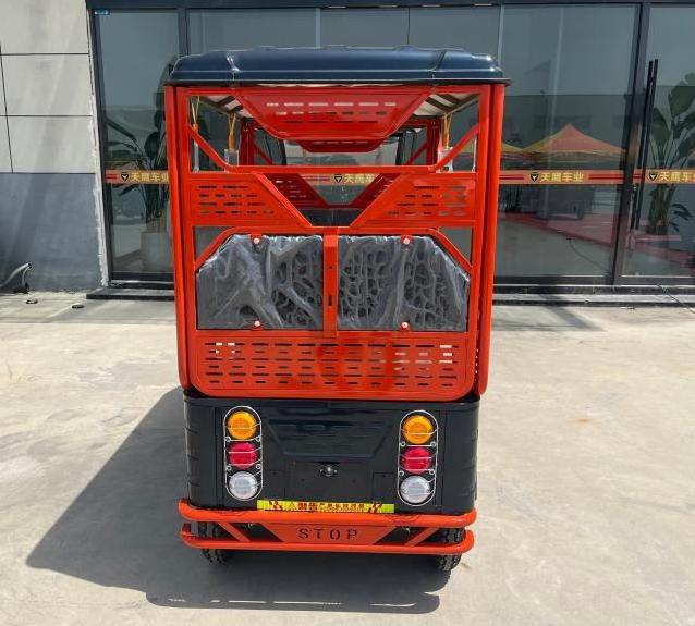 2024 China Best Selling Tuk Tuk Taxi 1500w Motor electric Tricycle for Sale 3 wheel motorcycle for taxi with low price