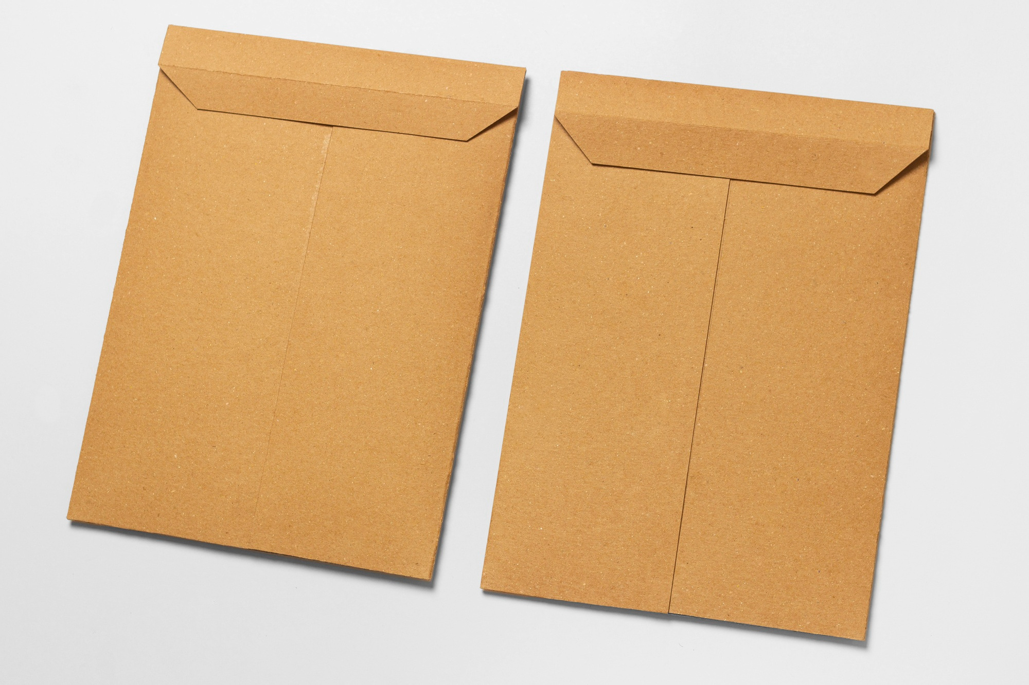 Kraft Paper Cardboard Shipping Mail Envelope Custom Vellum Wholesale Self Seal Letter Packaging Sturdy Brown Offset Printing