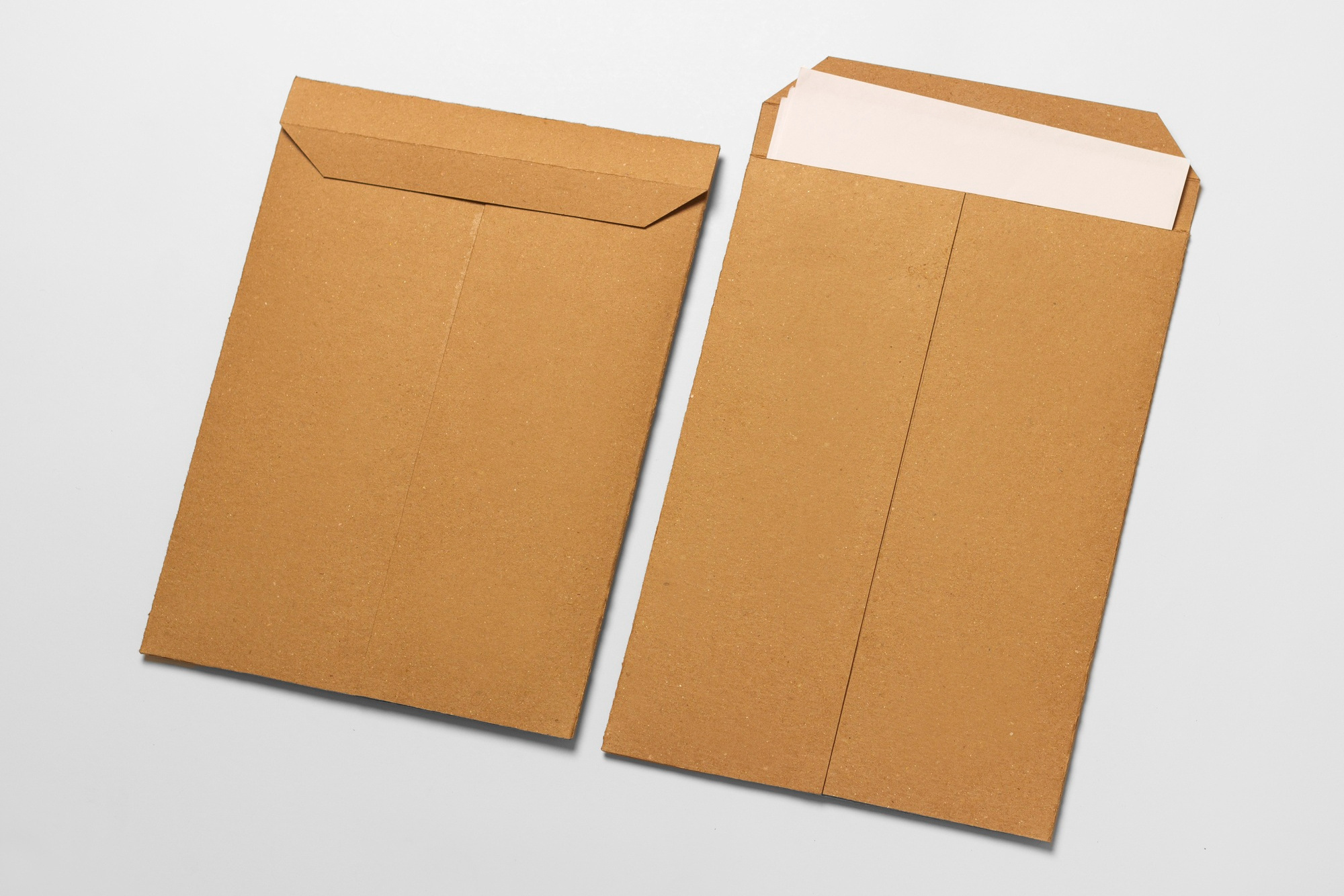 Kraft Paper Cardboard Shipping Mail Envelope Custom Vellum Wholesale Self Seal Letter Packaging Sturdy Brown Offset Printing