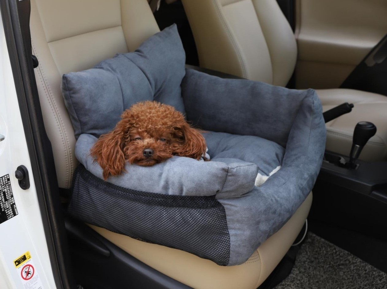 Dogs Use Travel Safety Non-Slip Base Soft Pet Travel Pet Car Seat Booster Seat