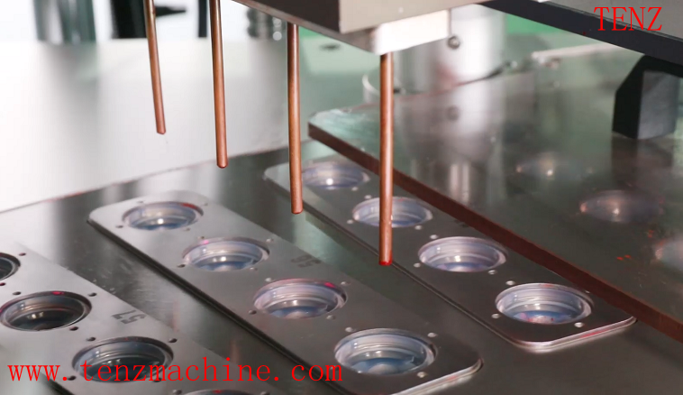 Full automatic rotary silicone mold lipstick filling  production line-Manual cosmetic tubes filling machines