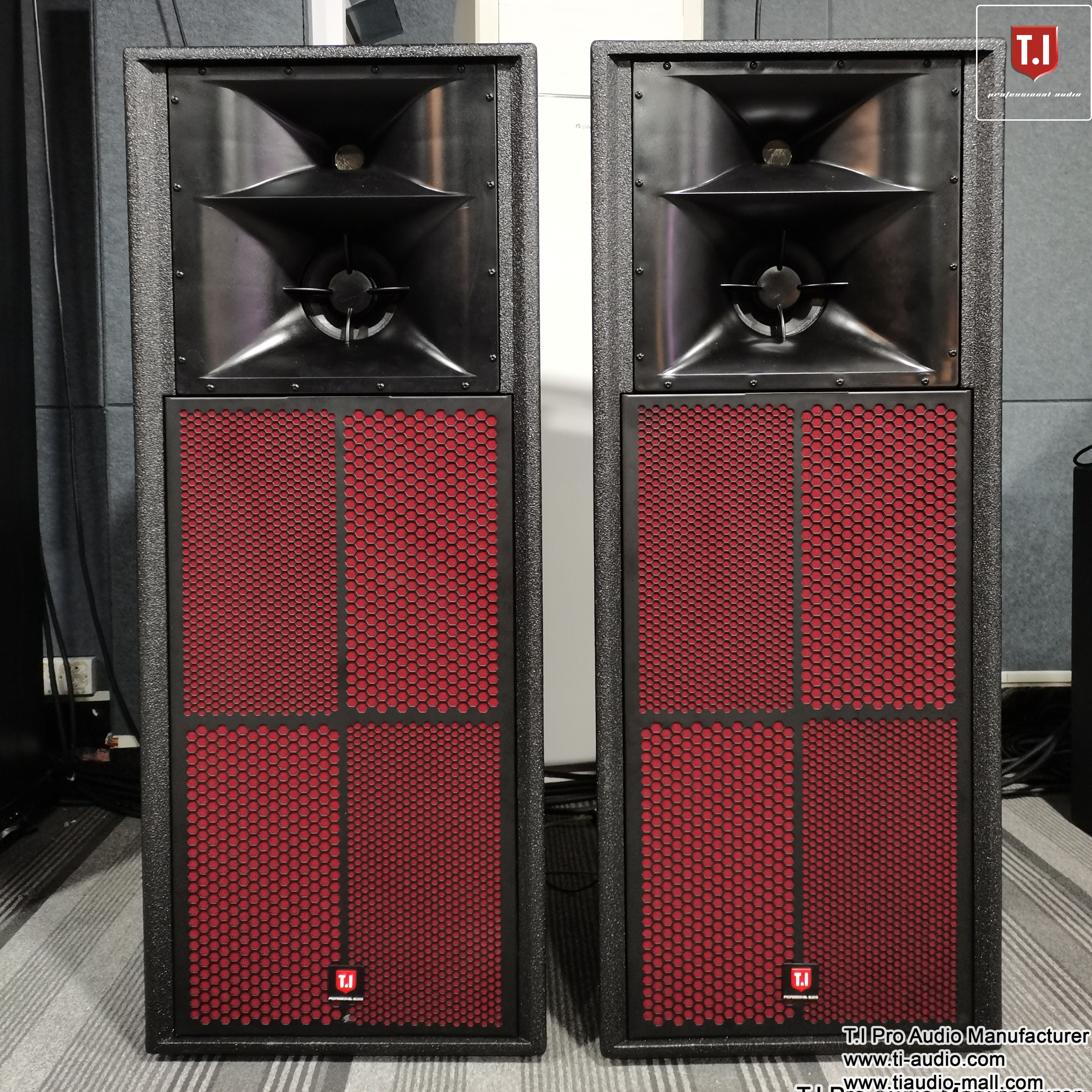 high end dual 15 inches woofers three way full range pro speaker Power Pro Audio Active Powered Speaker  pro Audio Pa Speaker