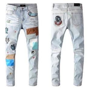 Men Denim Straight Pants With Embroidery Bear Patches Slim Fit Jeans For Man High Street Elastic Slim Men's Jeans